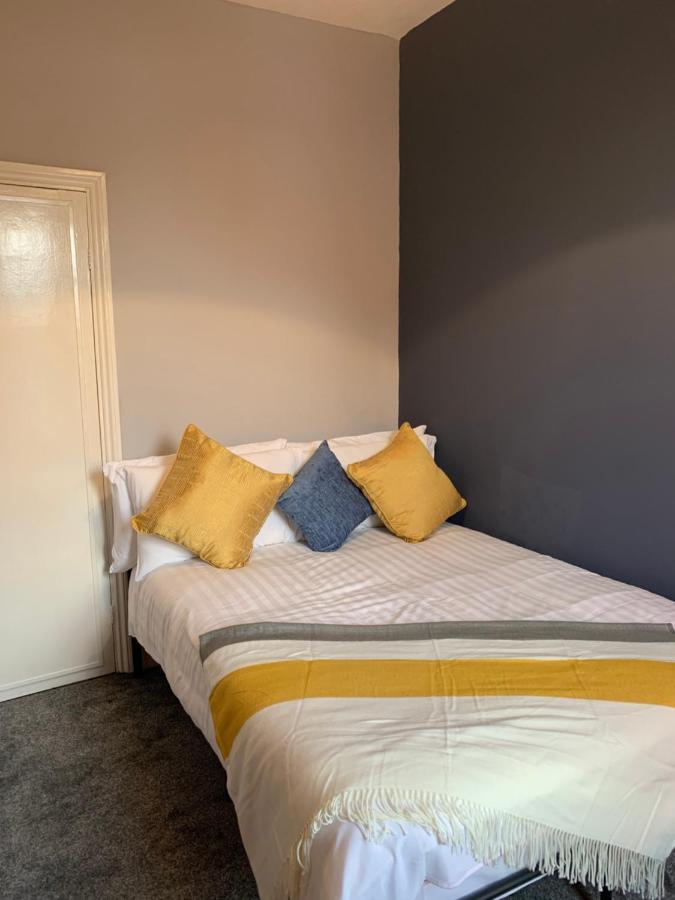 Heaton-Beautiful 3 Double Bedrooms Sleeps 6 Free Parking And Wifi Νιούκασλ Εξωτερικό φωτογραφία