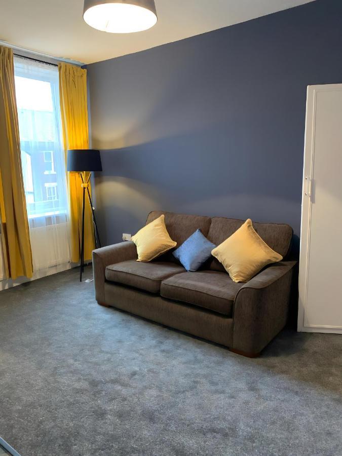 Heaton-Beautiful 3 Double Bedrooms Sleeps 6 Free Parking And Wifi Νιούκασλ Εξωτερικό φωτογραφία